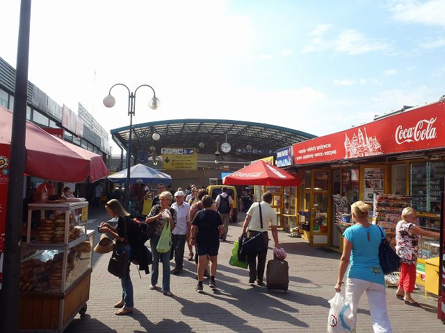 �N���N�t�w�O