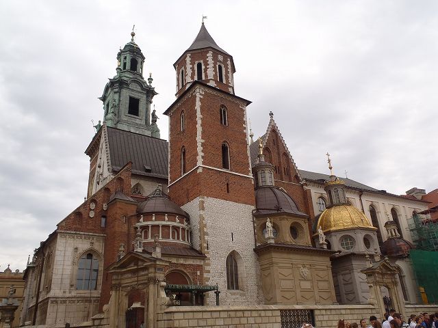 �l�X�ȗl�����g�ݍ��킳�ꂽ���Ƃ�����������