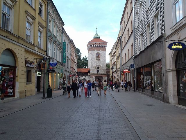 �Ăуt�����A���X�J��