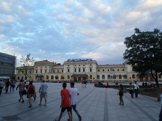 �N���N�t�w