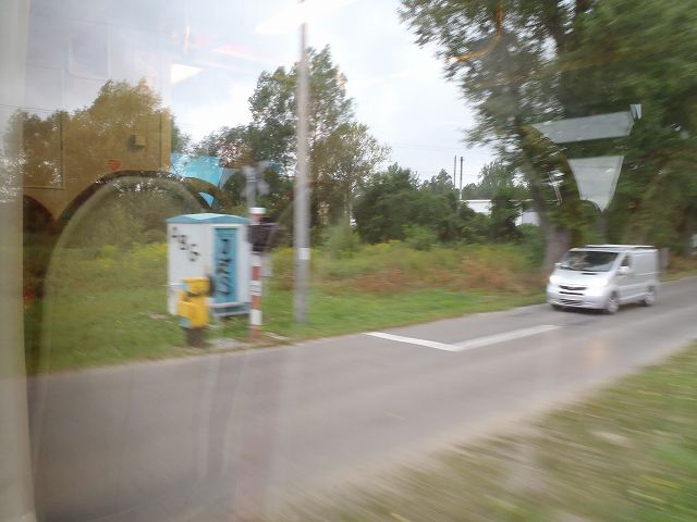 ���؂ɂ͎Ւf�@���x��@���Ȃ��@���؂��Ƃɍŏ��s���Đi��