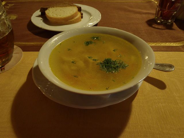 �z�e���̃��X�g�����ŗ[�H