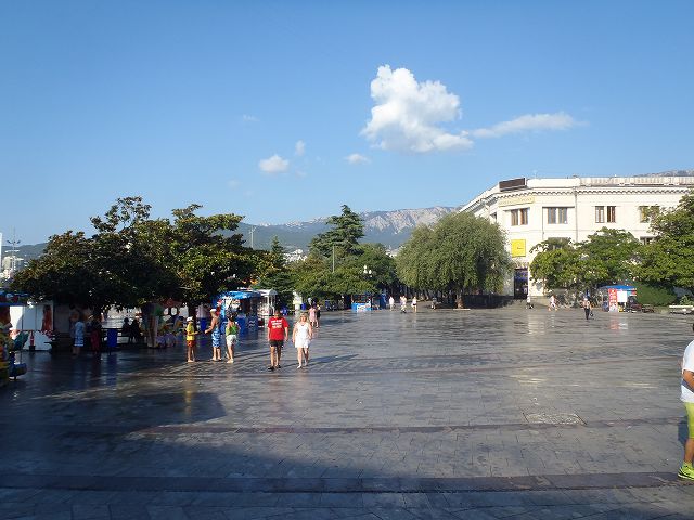 ���A�J�オ��̃��[�j���L��