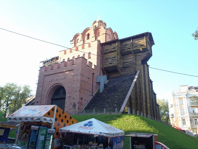 ���ẴL�G�t�̌��ցA�����̖�